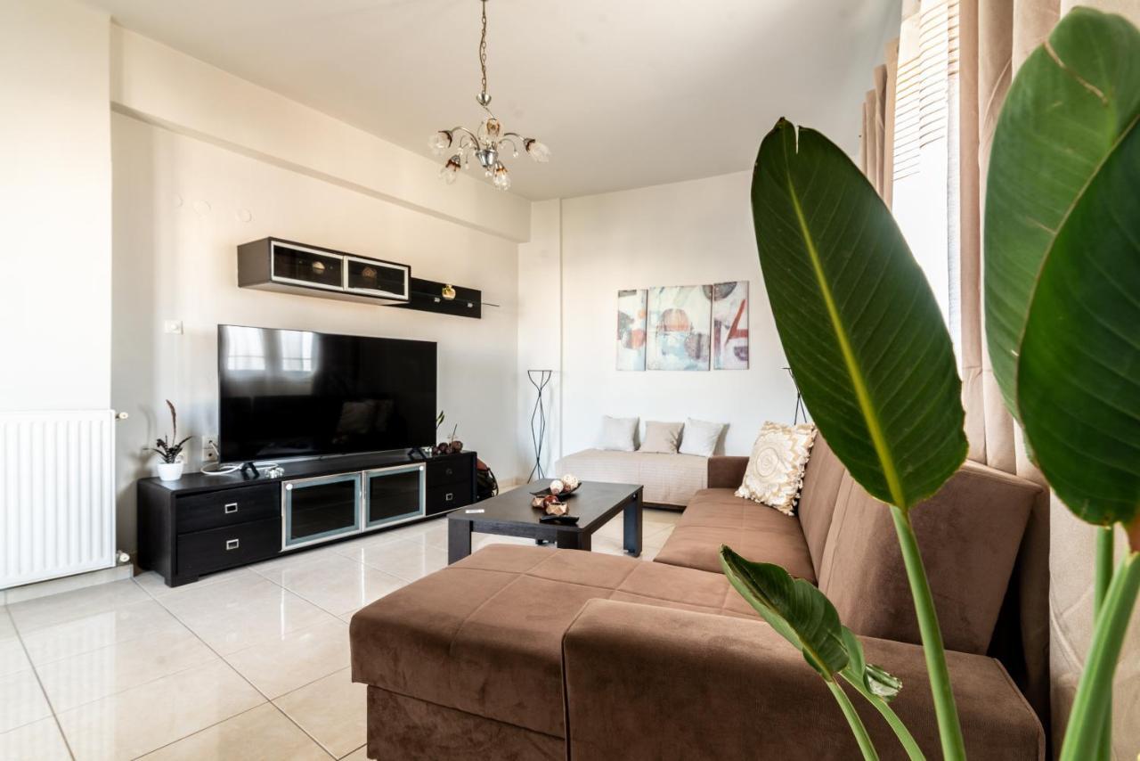 Spacious House With Seaview Iraklio