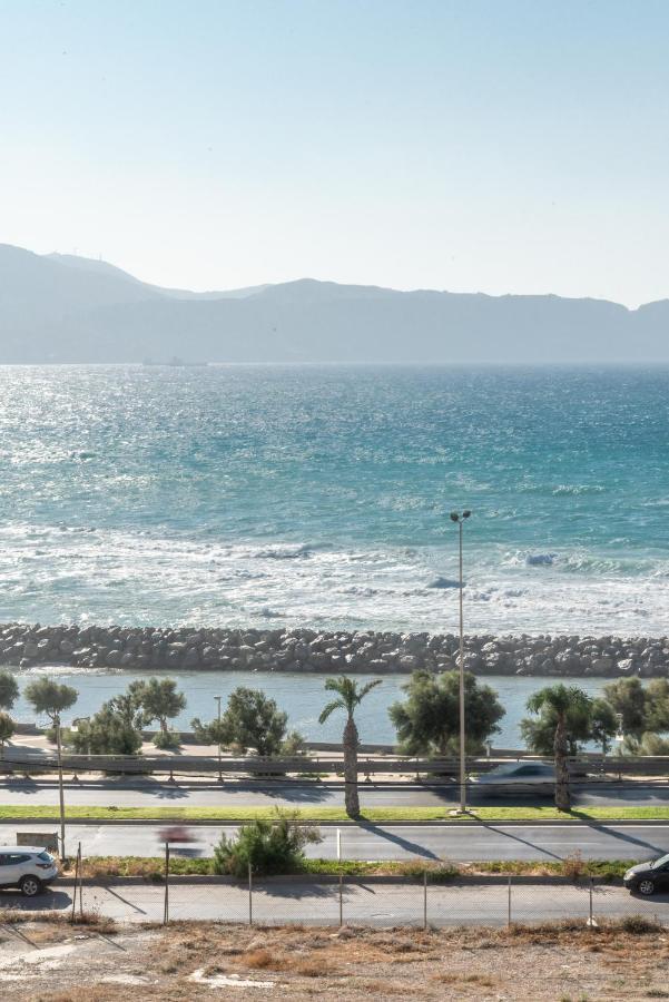 Spacious House With Seaview Héraklion